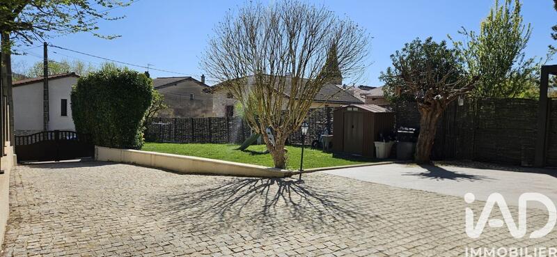 Maison - 140 m² - 6 pièces