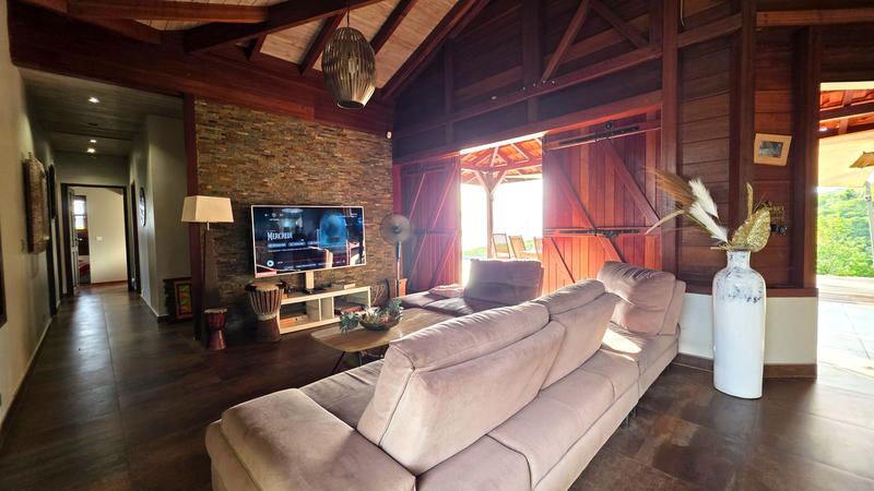 Villa - 151 m² - 4 pièces