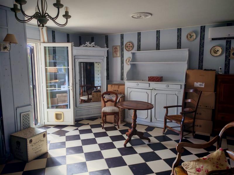 Maison - 215 m² - 7 pièces