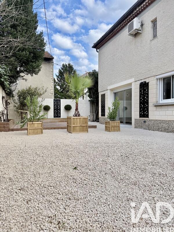 Maison - 137 m² - 5 pièces