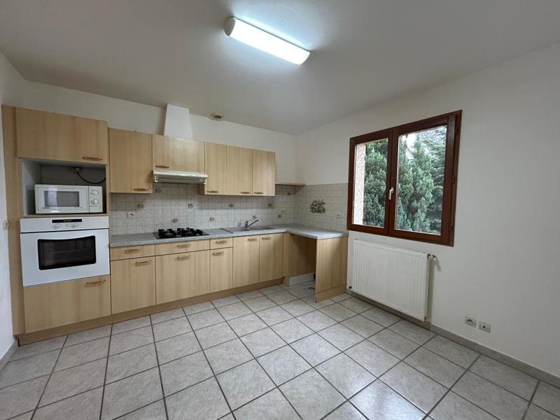 Maison - 97 m² - 4 pièces