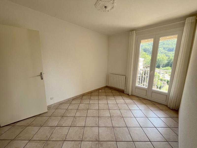 Appartement - 89 m² - 7 pièces