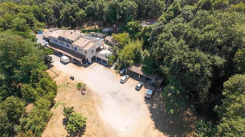 Maison - 151 m² - 5 pièces