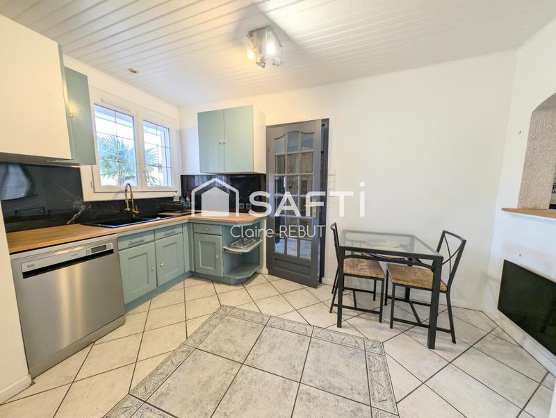 Maison - 140 m² - 5 pièces