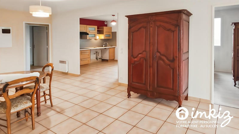 Appartement - 80 m² - 4 pièces