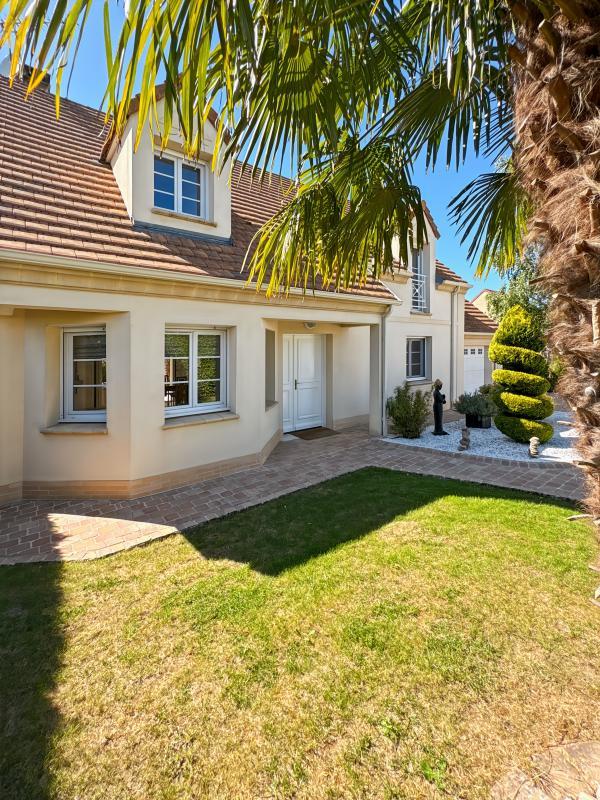 Maison - 135 m² - 6 pièces