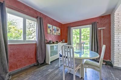 Maison - 104 m² - 6 pièces