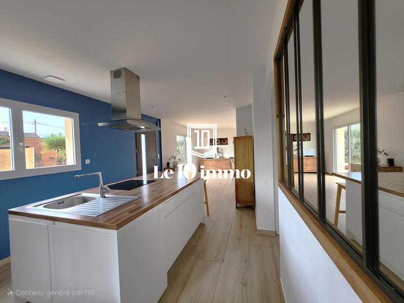 Maison - 180 m² - 7 pièces