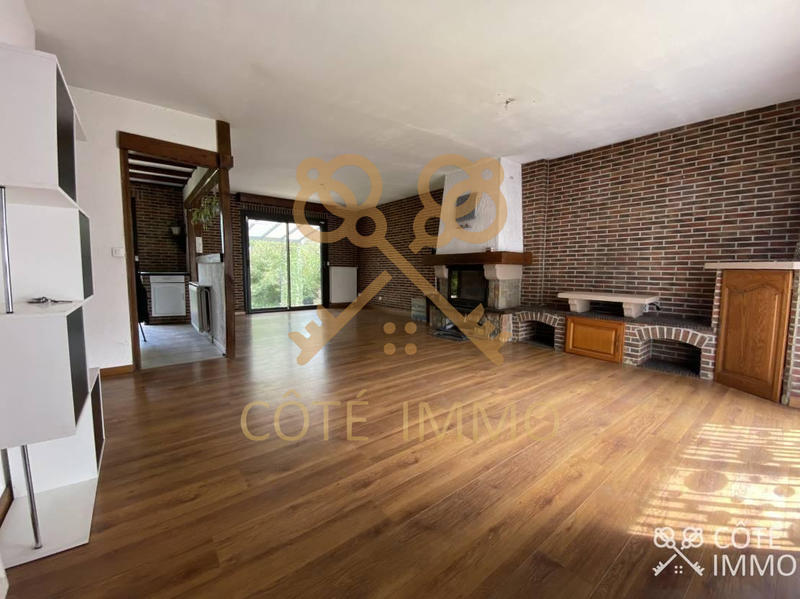 Maison - 90 m² - 4 pièces