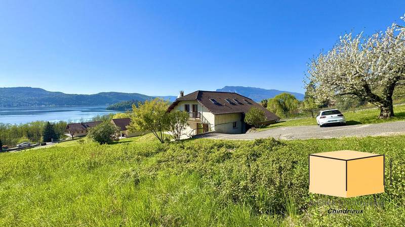 Villa - 166 m² - 6 pièces