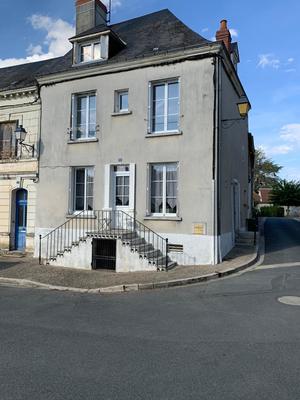 Maison - 93 m² - 5 pièces