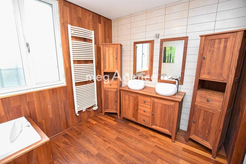 Manoir - 268 m² - 7 pièces