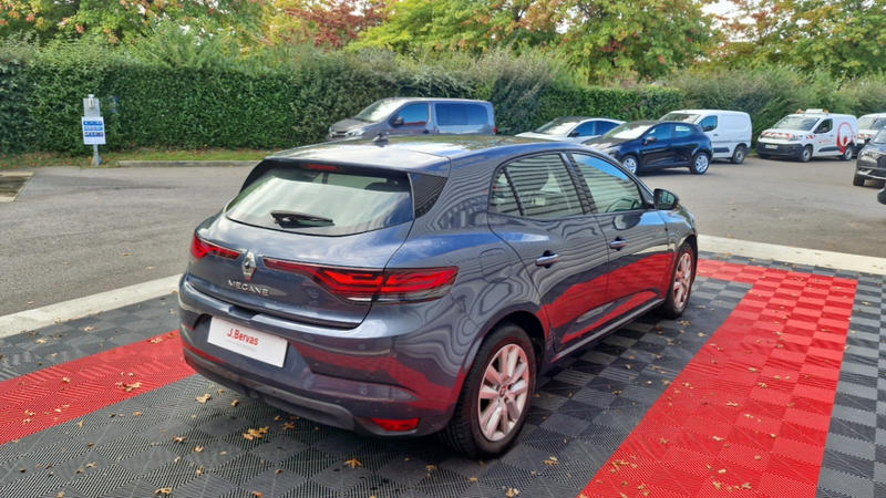 Renault Mégane IV Berline tce 140 edc fap - 21n business