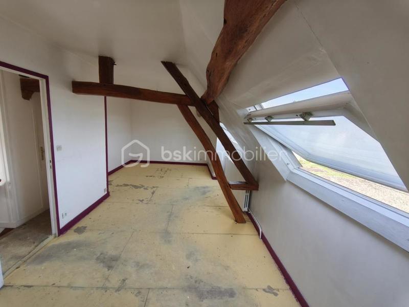 Maison - 99 m² - 5 pièces