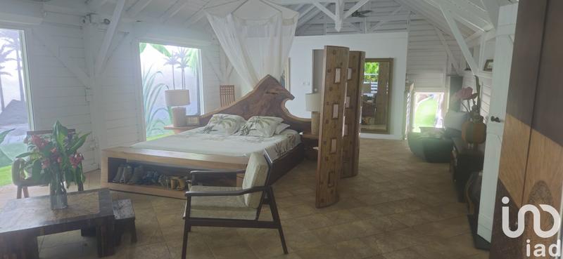 Maison - 200 m² - 5 pièces