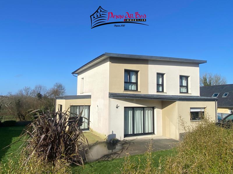 Maison contemporaine - 148 m² - 7 pièces