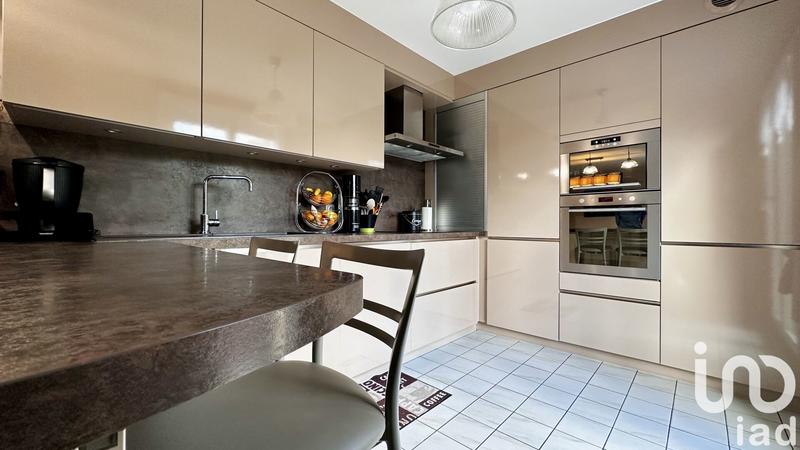 Maison - 89 m² - 5 pièces