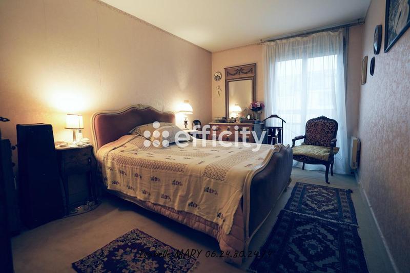 Appartement - 100 m² - 4 pièces