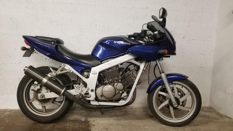 Hyosung Comet 125 hyosung bleu 0125 611