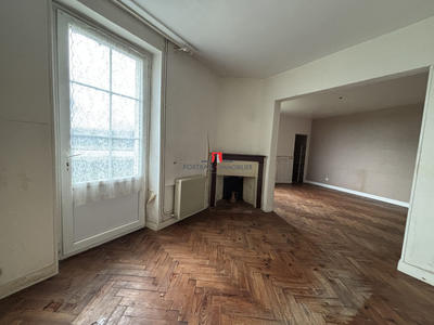 Maison - 125 m² - 7 pièces