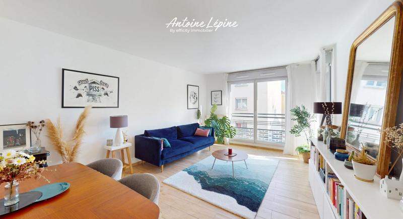 Appartement - 85 m² - 4 pièces