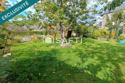 Maison - 250 m² - 9 pièces