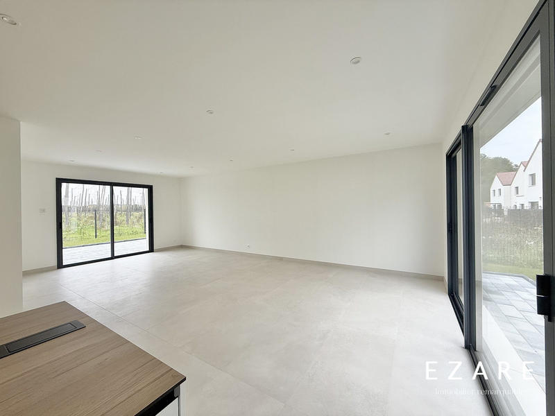 Maison - 139 m² - 5 pièces