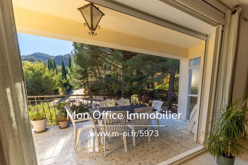 Maison - 200 m² - 5 pièces