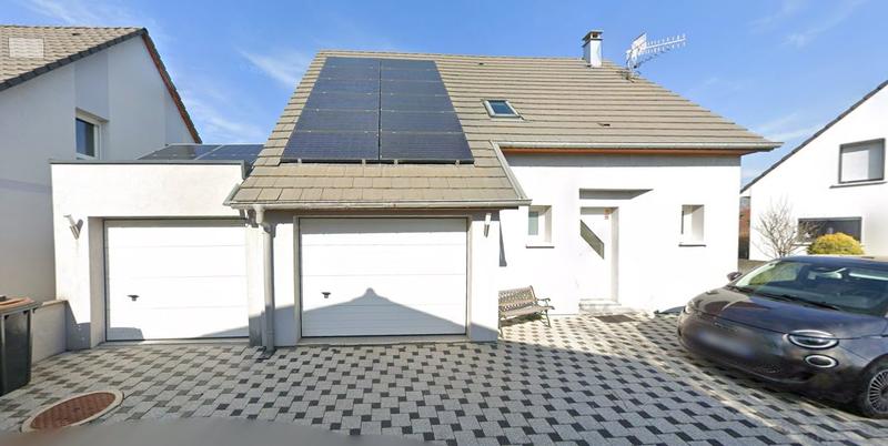 Maison - 102 m² - 5 pièces