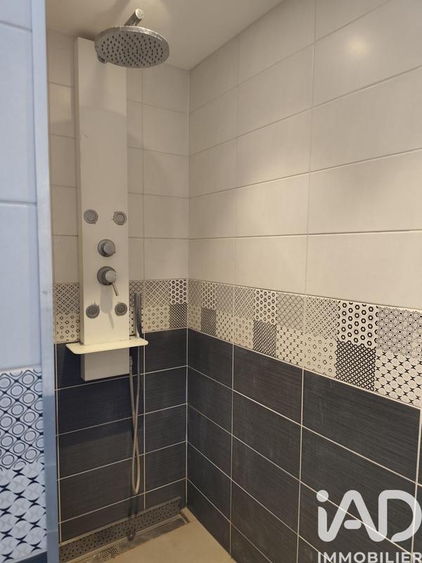 Maison - 85 m² - 6 pièces