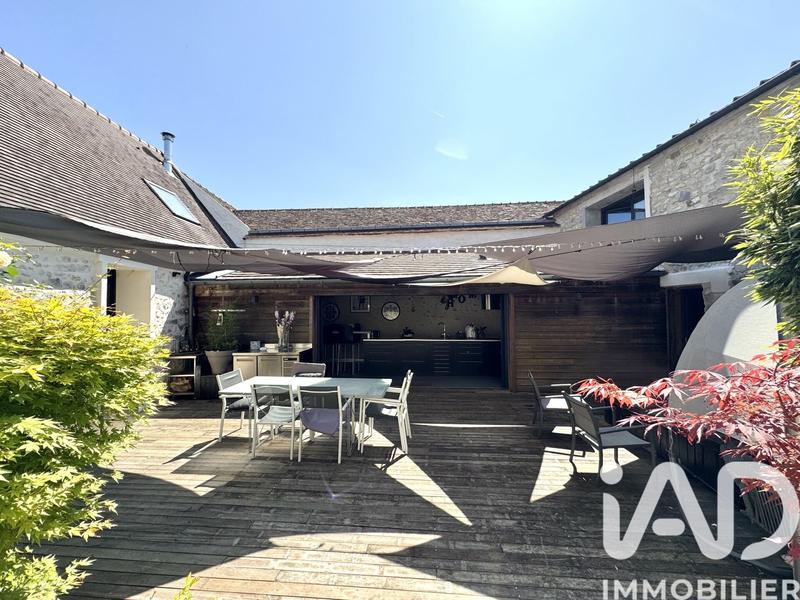 Maison - 193 m² - 8 pièces