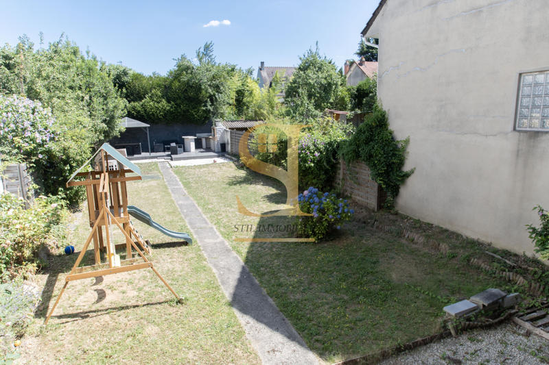 Maison - 108 m² - 7 pièces