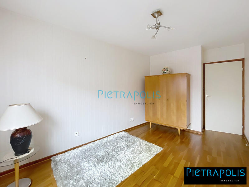 Appartement - 86 m² - 4 pièces