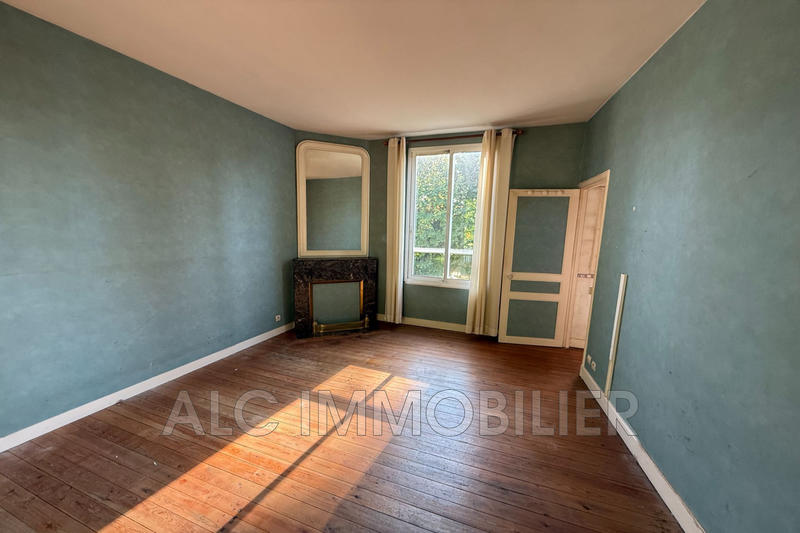 Maison - 102 m² - 4 pièces