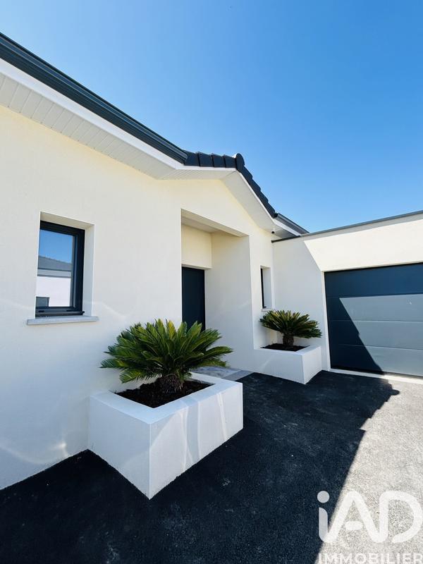 Maison - 180 m² - 5 pièces