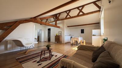 Appartement bourgeois - 76 m² - 3 pièces