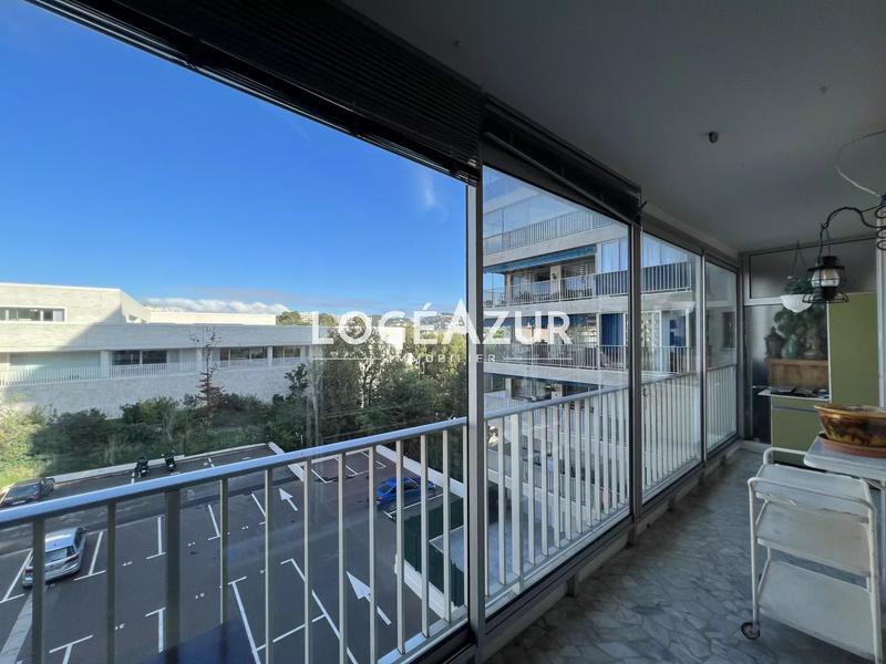 Appartement - 91 m² - 3 pièces