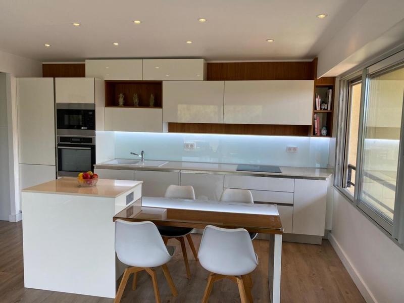 Appartement - 82 m² - 4 pièces