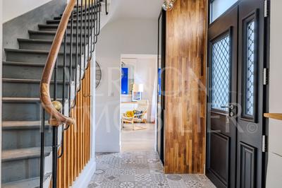 Maison - 143 m² - 7 pièces