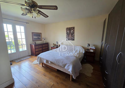 Maison - 168 m² - 5 pièces