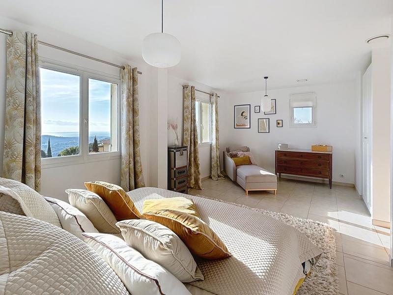 Maison - 164 m² - 5 pièces