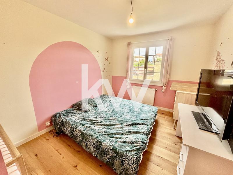 Maison - 110 m² - 5 pièces