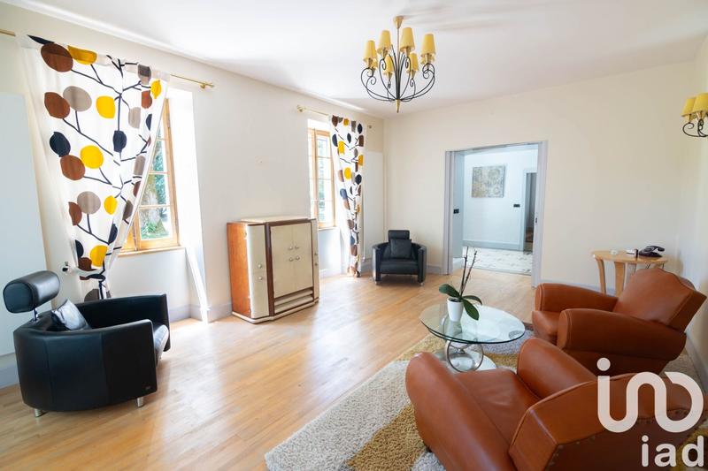 Maison - 405 m² - 12 pièces