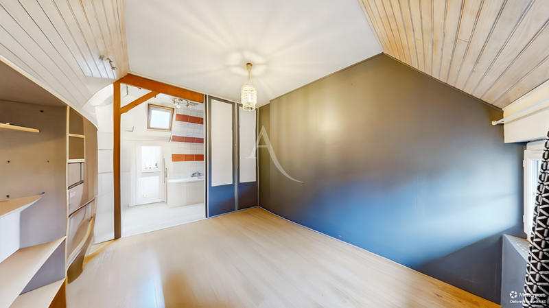 Maison - 139 m² - 6 pièces