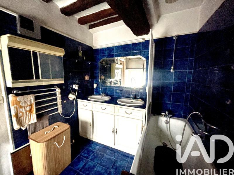 Appartement - 79 m² - 3 pièces