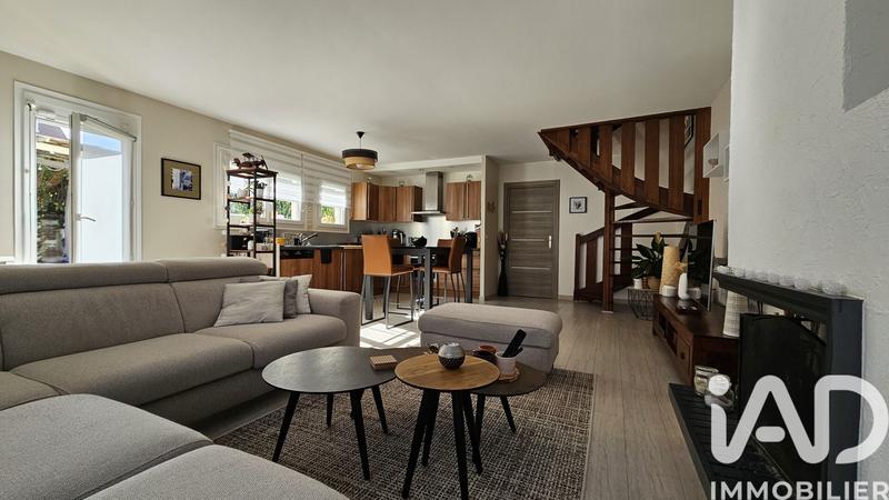 Maison - 120 m² - 6 pièces