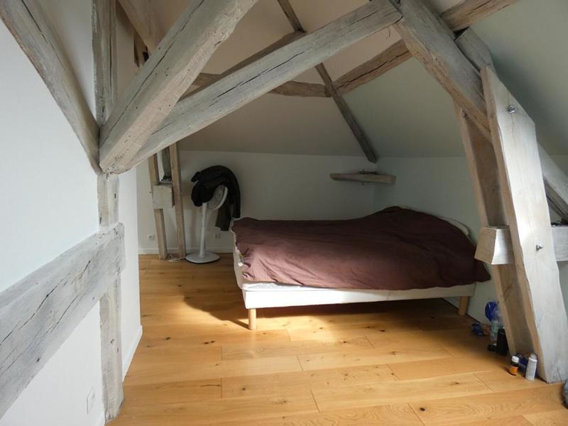 Maison - 210 m² - 8 pièces