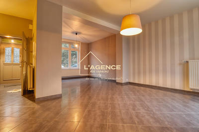 Maison - 120 m² - 6 pièces