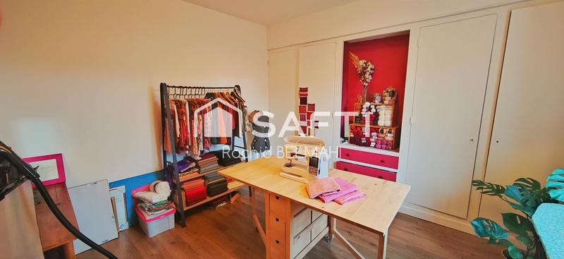 Maison - 300 m² - 7 pièces