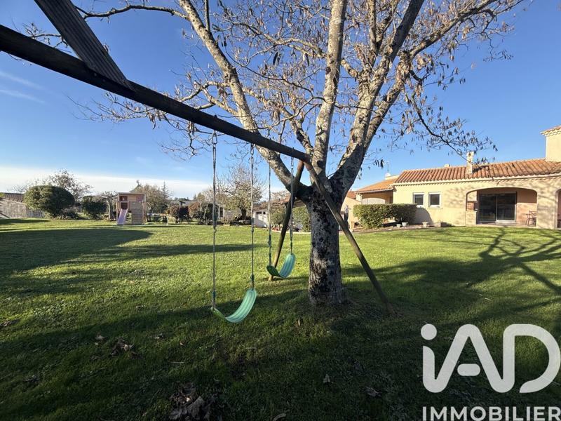 Maison de maîtres - 360 m² - 8 pièces